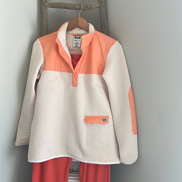 Helly Hansen Sweaters - Helly Hansen pull over